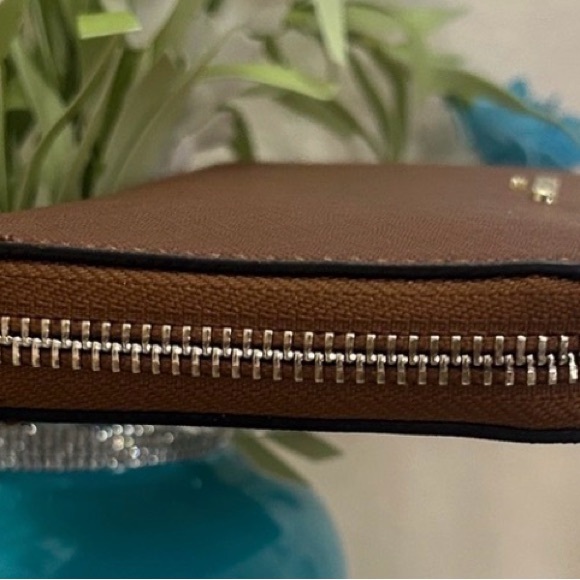 Karl Lagerfeld Brown Leather Wallet with Silver Logo - Picture 5 of 10